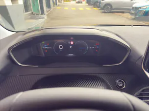 Peugeot 208 1.2 Hybrid Allure Premium