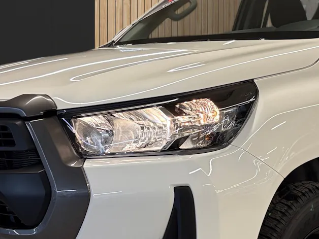 Toyota Hilux Double Cab.-Pick-up 2.8 D-4D 204 Comfort