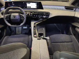 Peugeot 3008 e-Launch Edition AWD