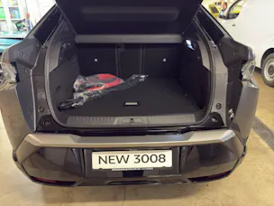 Peugeot 3008 e-Launch Edition AWD