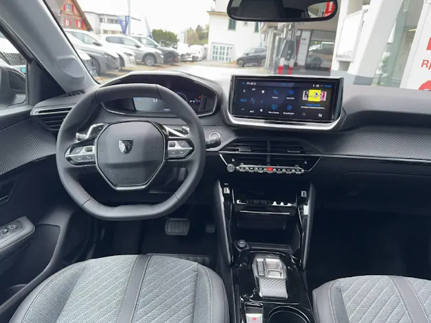 Peugeot 208 1.2 Hybrid Allure Premium