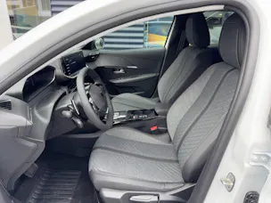 Peugeot 208 1.2 Hybrid Allure Premium