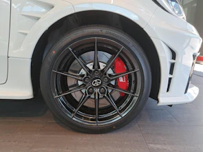 Fahrzeugbild TOYOTA GR Yaris 1.6 Turbo Sport 4x4