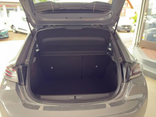 Peugeot 208 1.2 Hybrid Allure Premium