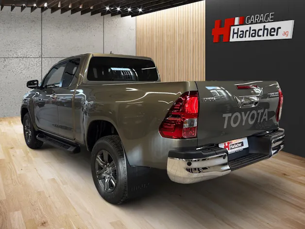 Toyota Hilux Extra Cab.-Pick-up 2.8 D-4D 204 Style