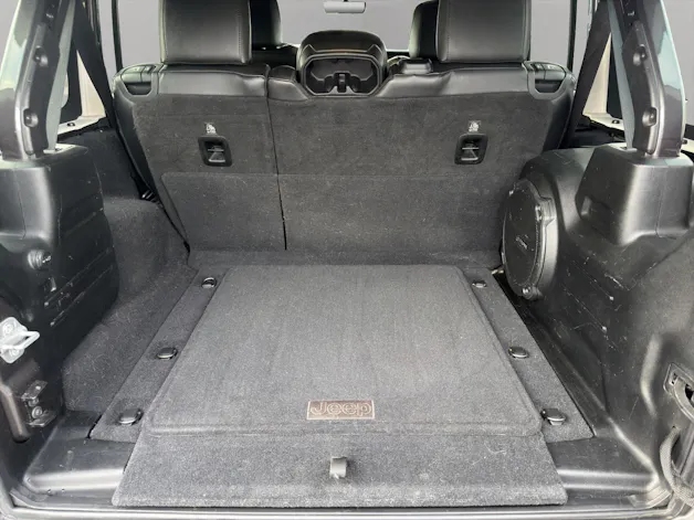 Jeep Wrangler 2.0 Unlimited Sahara Automatic