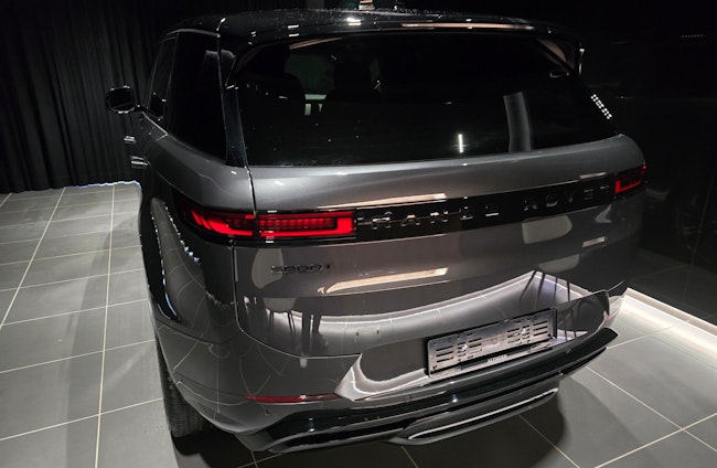 Vehicle image 2 Vehicle image 2