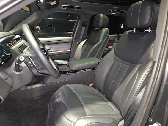 Vehicle image 6 Vehicle image 6