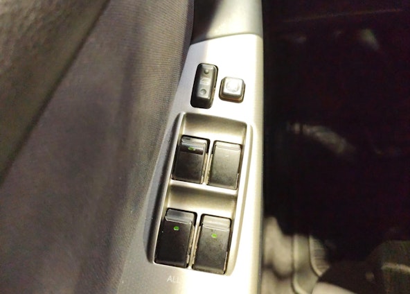 Vehicle image 14 Vehicle image 14