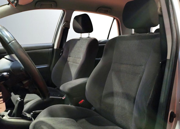 Vehicle image 7 Vehicle image 7