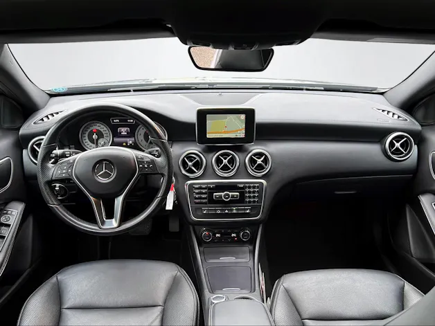 Mercedes-Benz A 250 Urban