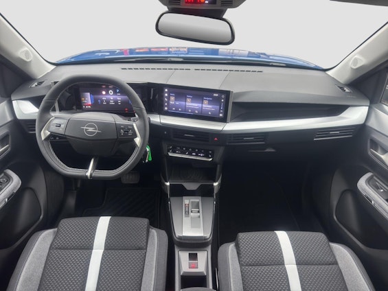 Vehicle image 11 Vehicle image 11