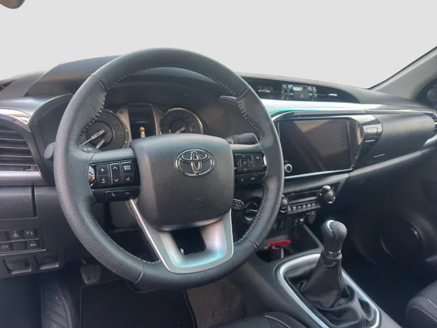 Toyota Hilux Double Cab.-Pick-up 2.8 D-4D 204 Style