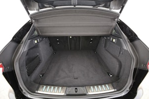 Vehicle image JAGUAR F-Pace 2.0 D I4 200 R-Dynamic SE AWD