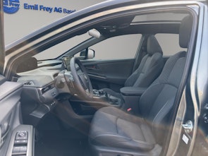 Fahrzeugbild TOYOTA C-HR+ Premium AWD