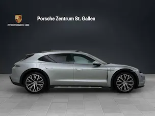 Porsche Taycan 4 Cross Turismo