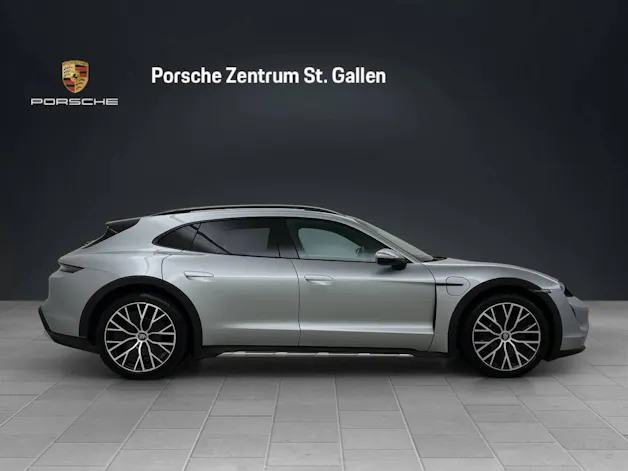 Porsche Taycan 4 Cross Turismo