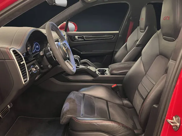 Porsche Cayenne GTS