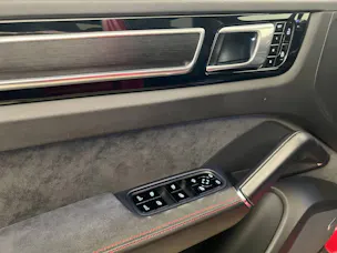 Porsche Cayenne GTS