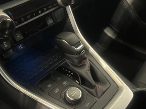 Fahrzeugbild SUZUKI Across 2.5 PHEV Compact Top 4x4