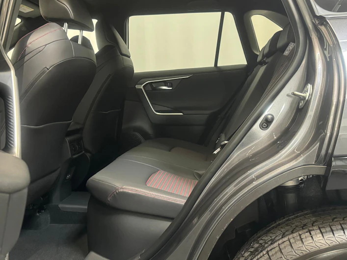 Fahrzeugbild SUZUKI ACROSS