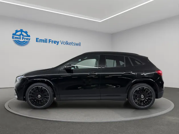 Mercedes-Benz GLA 250 Swiss Star AMG Line 4matic