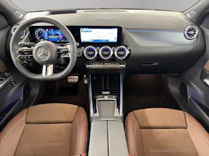 Mercedes-Benz GLA 250 Swiss Star AMG Line 4matic