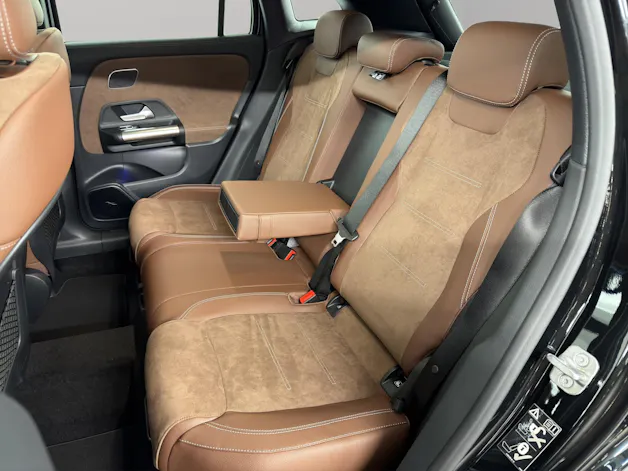 Mercedes-Benz GLA 250 Swiss Star AMG Line 4matic