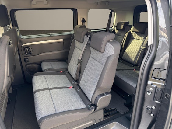 Vehicle image 12 Vehicle image 12