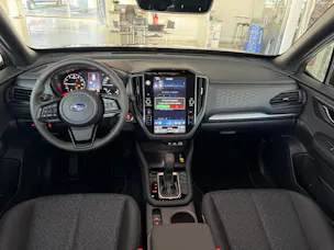 Subaru Forester Station 2.0i e-Boxer Swiss Plus