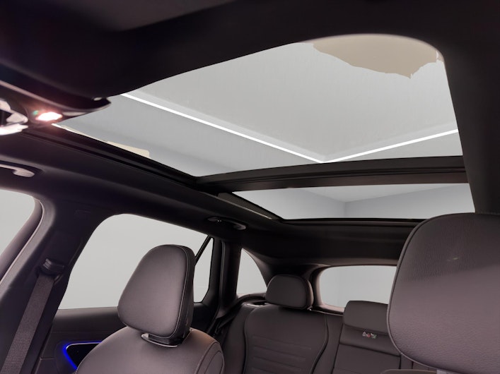 Vehicle image MERCEDES-BENZ GLC 400