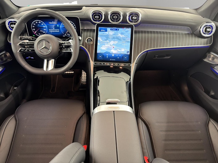 Vehicle image MERCEDES-BENZ GLC 400