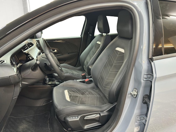 Vehicle image 7 Vehicle image 7