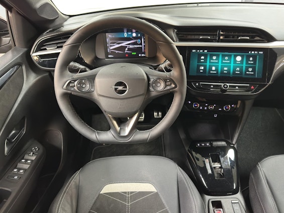 Vehicle image 9 Vehicle image 9