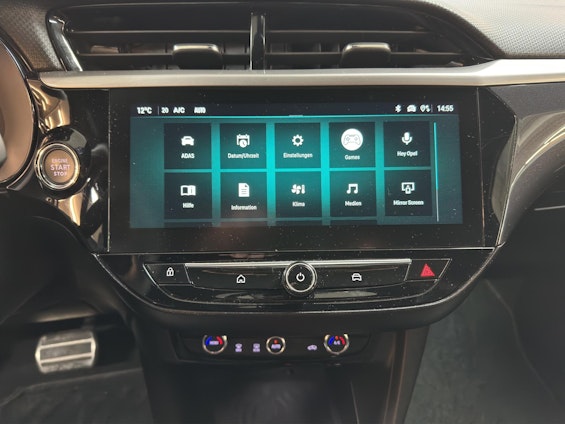 Vehicle image 12 Vehicle image 12