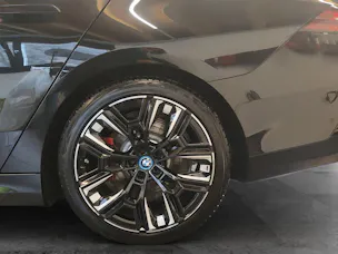 BMW i5 M60 xDrive