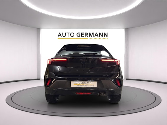 Vehicle image 5 Vehicle image 5