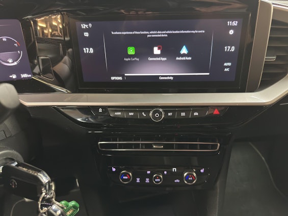 Vehicle image 12 Vehicle image 12