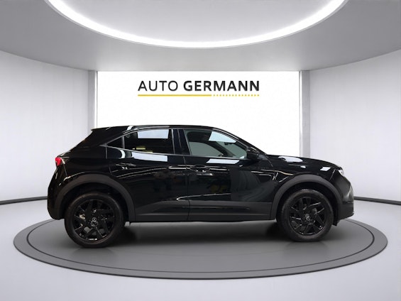 Vehicle image 6 Vehicle image 6