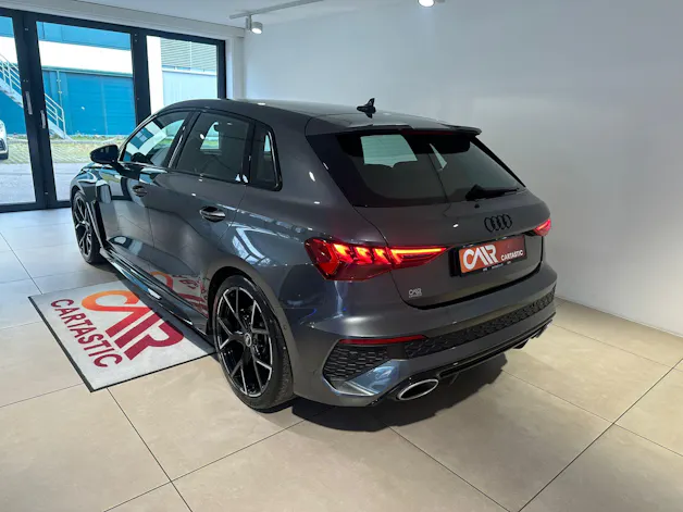 Audi RS3 Sportback 2.5 TFSI quattro S-Tronic