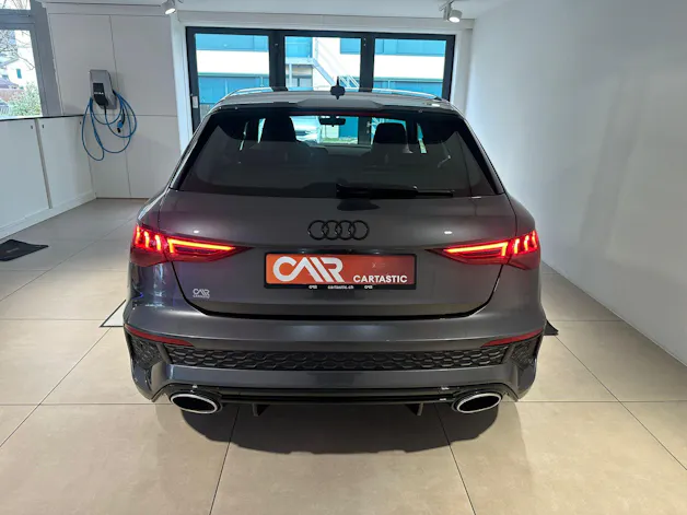Audi RS3 Sportback 2.5 TFSI quattro S-Tronic