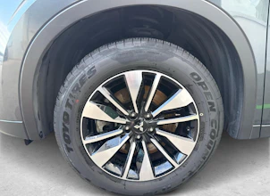 immagine del veicolo MITSUBISHI Outlander 2.4 PHEV Invite 4x4