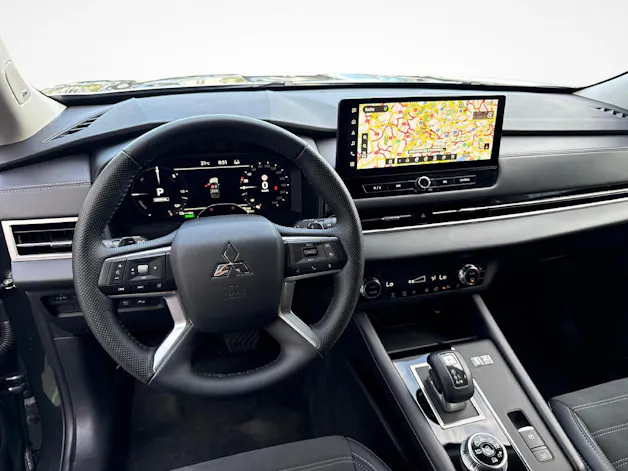 Mitsubishi Outlander 2.4 PHEV Invite 4x4