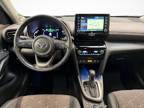 Fahrzeugbild TOYOTA Yaris Cross 1.5 VVT-i HSD Elegant AWD-i
