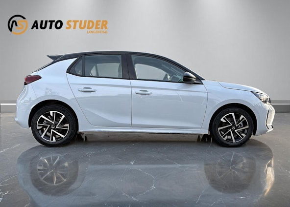 Vehicle image 3 Vehicle image 3