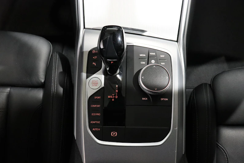 Fahrzeugbild BMW 3 SERIES