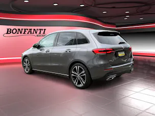 Mercedes-Benz B 200 Night Star AMG Line