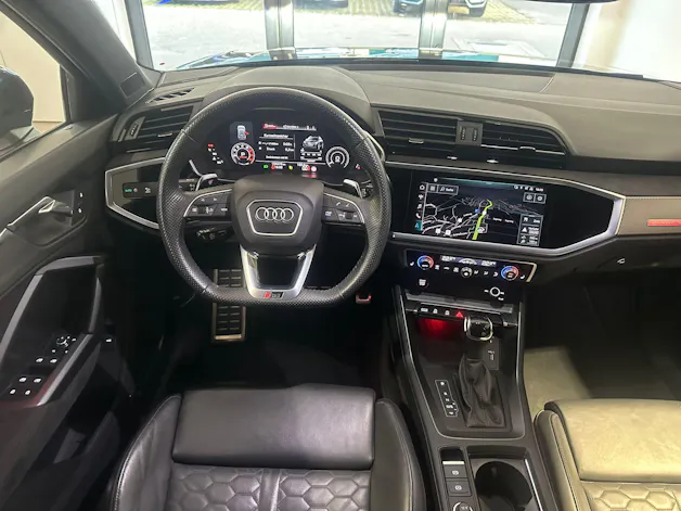 Audi RS Q3 2.5 TFSI quattro S-Tronic