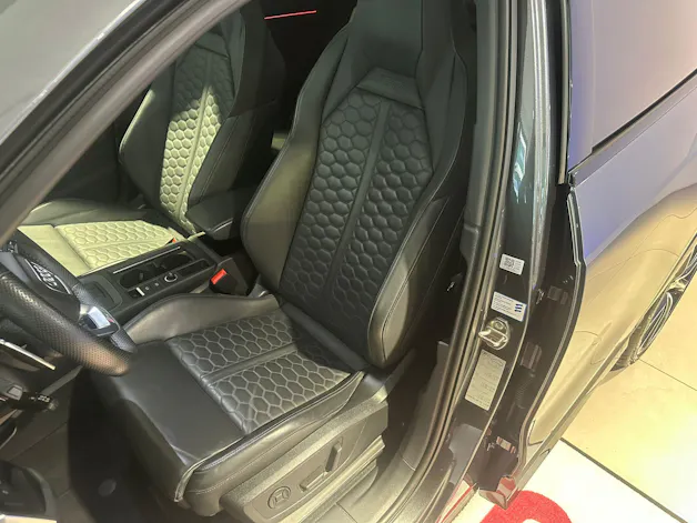 Audi RS Q3 2.5 TFSI quattro S-Tronic