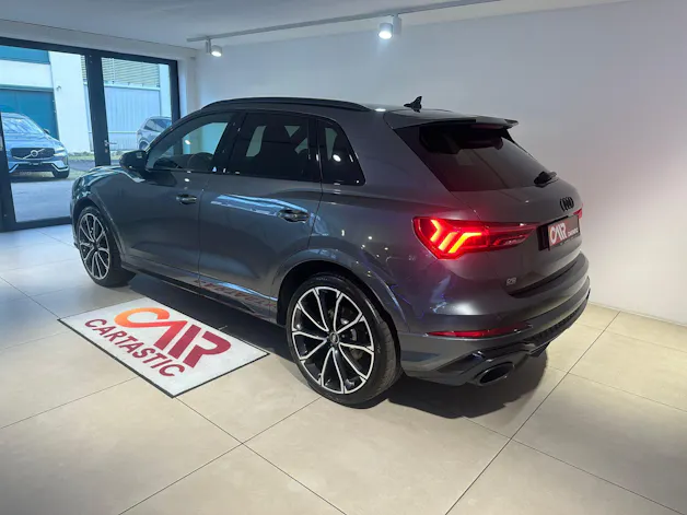 Audi RS Q3 2.5 TFSI quattro S-Tronic